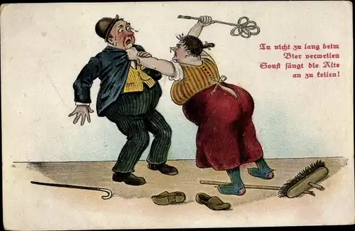 Ak Ein Betrunkener kommt nach Hause zurück und wird von seiner Frau bestraft