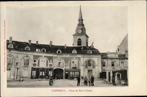 Ak Commercy Lothringen Meuse, Place du Fer a Cheval