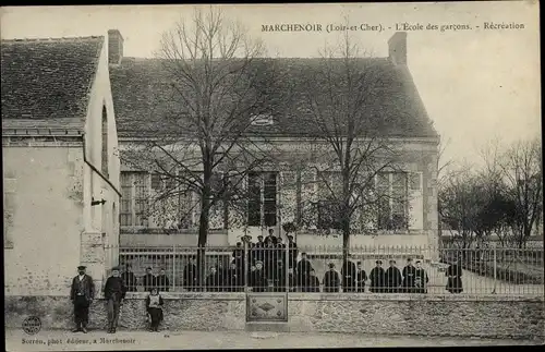 Ak Marchenoir Loir et Cher, L'Ecole des garcons, Recreation