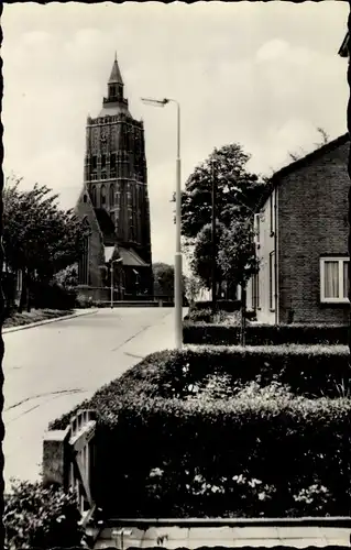 Ak Asperen Südholland, Nieuwstraat gezicht op de Kerk
