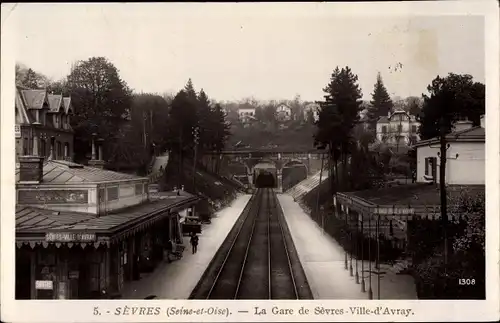 Ak Sèvres Hauts-de-Seine, La Gare de Sevres, Ville d'Avray