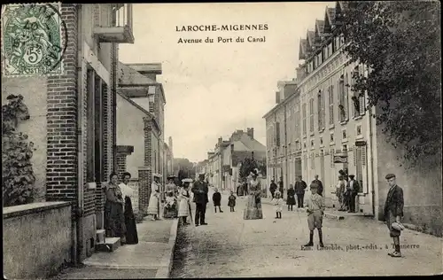 Ak Laroche Migennes Yonne, Avenue du Port du Canal
