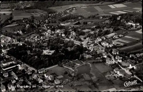 Ak Bad Meinberg am Teutoburger Wald, Fliegeraufnahme vom Ort