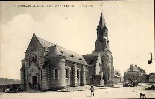 Ak Chatelais Maine et Loire, La Place de l'Eglise