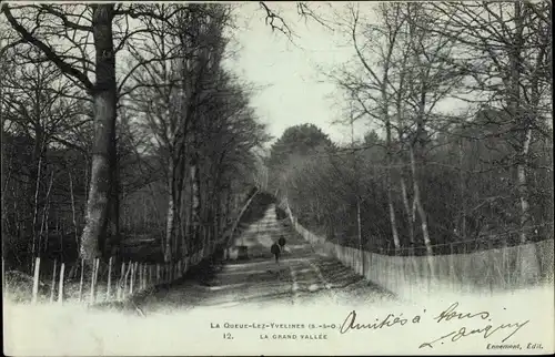 Ak La Queue les Yvelines, La Grand Vallée