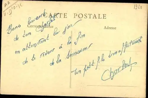 Ak Pontoise Val d'Oise, Statue du General Leclerc