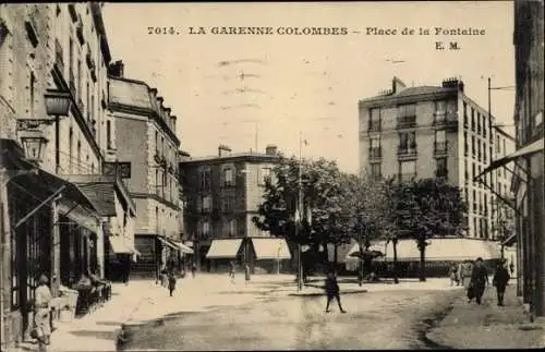 Ak La Garenne Colombes Hauts de Seine, Place de la Fontaine