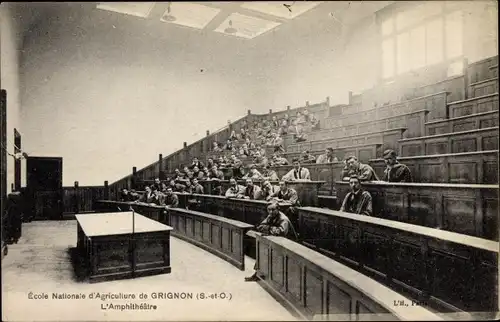 Ak Thiverval Grignon Yvelines, Ecole Nationale d'Agriculture, L'Amphiteatre