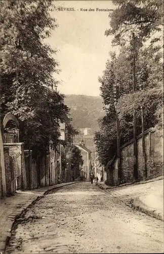 Ak Sèvres Hauts-de-Seine, Rue des Fontaines