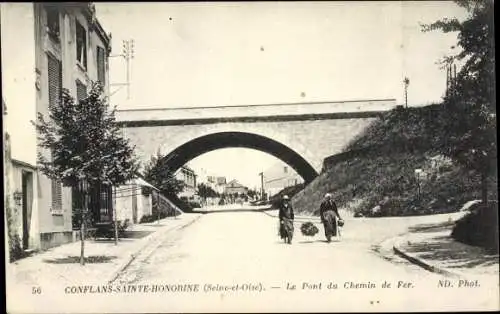 Ak Chennevieres Conflans Sainte Honorine Yvelines, Le Pont du Chemin de Fer