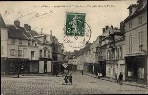 Ak Houdan Yvelines, Perspecitve de la Grande Rue, Vue prise de l'Eglise