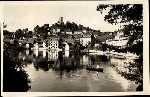 Ak Bad Lobenstein in Thüringen, Blick von der Inselbrücke nach Stadt
