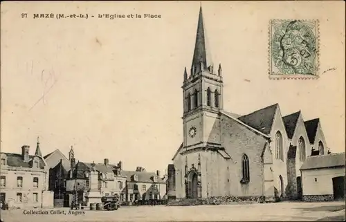 Ak Mazé Maine-et-Loire, L'Eglise et la Place