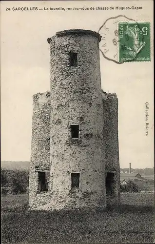Ak Sarcelles Val d’Oise, La tourelle, rendez vous de chasse de Hugues Capet