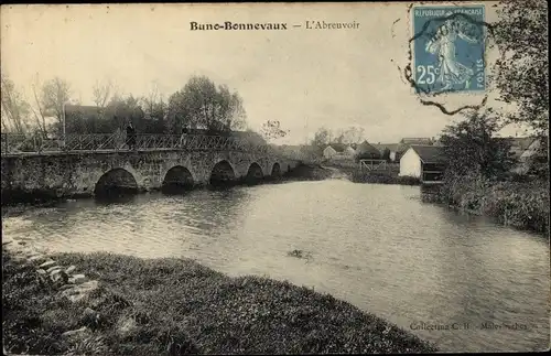 Ak Buno Bonnevaux Essonne, L'Abreuvoir