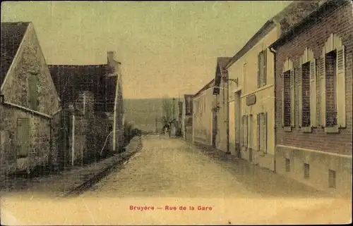 Ak Bruyères-sur-Oise, Rue de la Gare