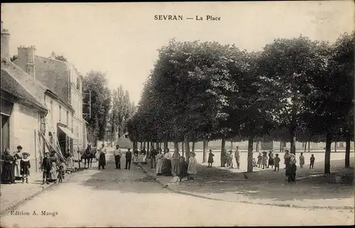 Ak Sevran Seine Saint Denis, La Place