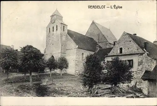 Ak Verdelot Seine et Marne, L'Église, vue générale