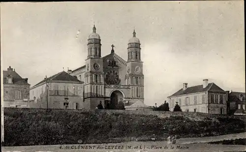 Ak Saint Clément des Levées Maine-et-Loire, Place de la Mairie