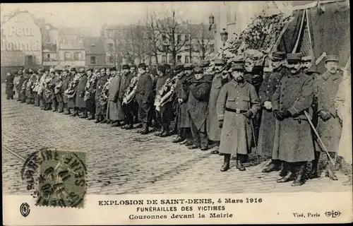 Ak Saint Denis Seine Saint Denis, Explosion de Ville 4 Mars 1916, Coursonnes devant la Mairie