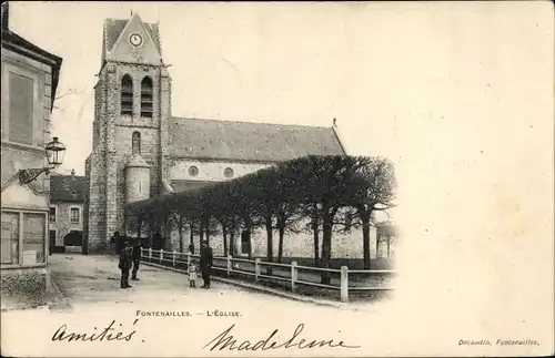 Ak Fontenailles Seine et Marne, L'Eglise, vue générale