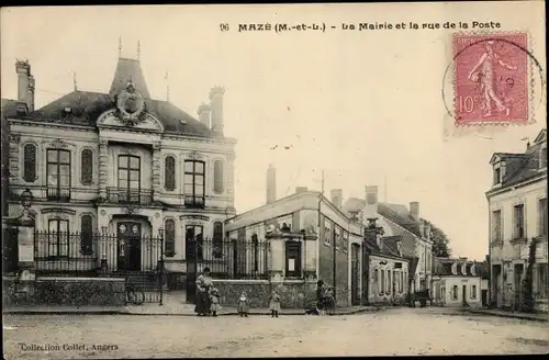 Ak Mazé Maine-et-Loire, La Mairie et la rue de la Poste