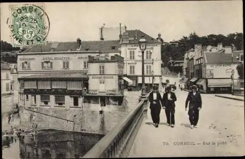 Ak Corbeil Essonne, Sur le Pont