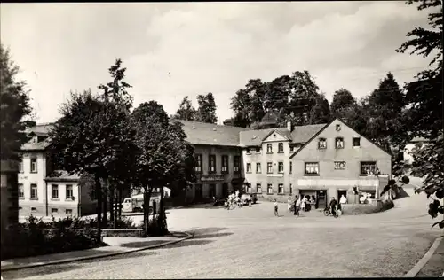 Ak Seiffen im Erzgebirge, HO Hotel Buntes Haus