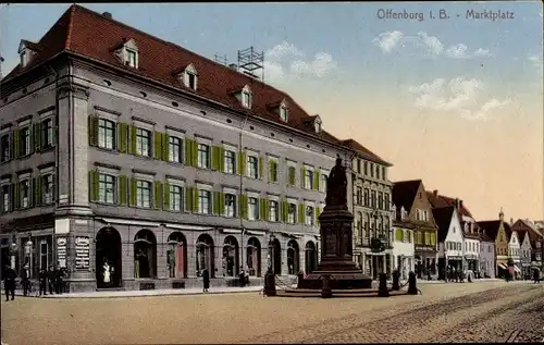 Ak Offenburg am Schwarzwald, Marktplatz