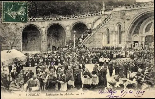 Ak Lourdes Hautes Pyrénées, Bénédiction des Malades