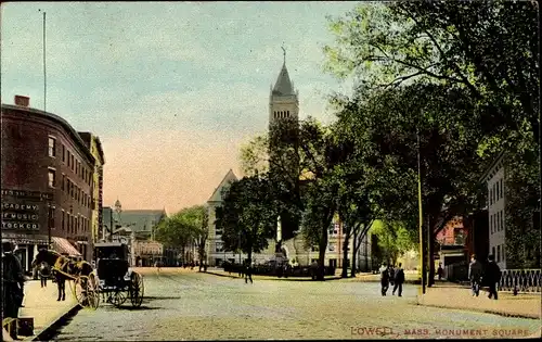 Ak Lowell Massachusetts, Monument Square, Kutsche