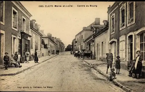 Ak Clefs Maine et Loire, Centre du Bourg