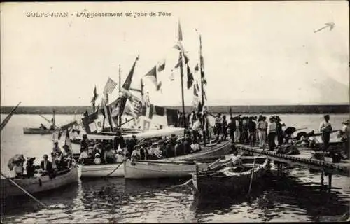 Ak Golfe Juan Alpes Maritimes, L'Appontement un jour de Fete