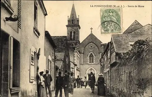 Ak La Possonnière Maine-et-Loire, Sortie de Messe