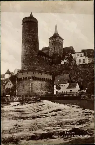 Ak Bautzen in der Lausitz, Blick auf alte Wasserkunst und Michaeliskirche, Wehr