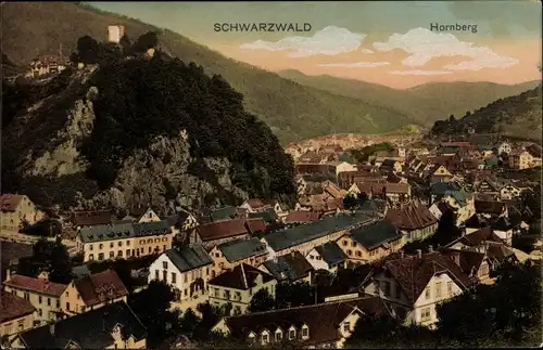 Ak Hornberg bad. Schwarzwald, Teilansicht des Ortes mit Schloss und Umgebung