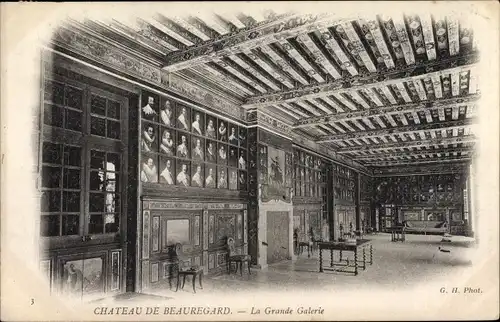 Ak Saint Jean de Beauregard Essonne, Chateau de Beauregard, La Grande Galerie