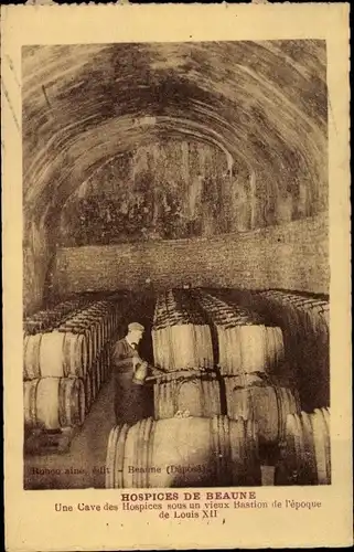 Ak Beaune Côte d’Or, Une Cave des Hospices sous un vieux Bastion de l'epoque de Louis XII