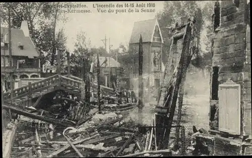 Ak Kermesse Bruxelles Brüssel, Incendie 1910, vue du pont de la Senne