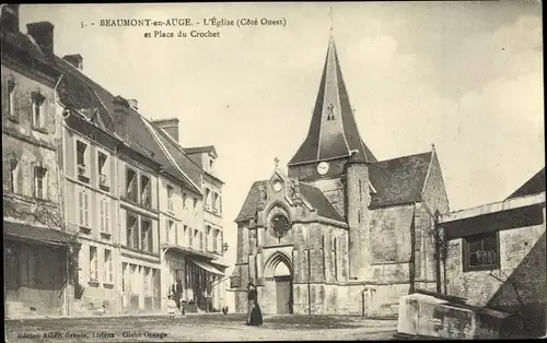 Ak Beaumont en Auge Calvados, Place du Crochet et l'Église