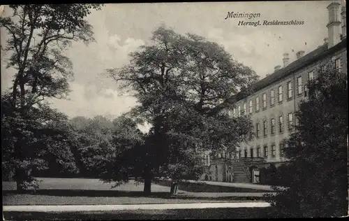 Ak Meiningen in Südthüringen, Herzogliches Residenzschloss