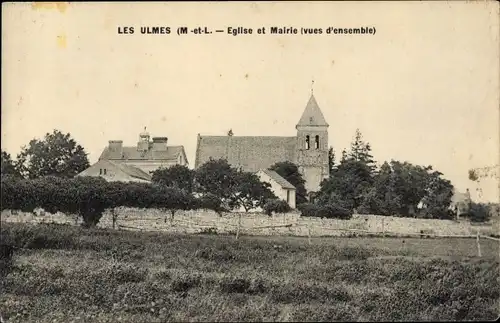 Ak Les Ulmes Maine et Loire, Église et Mairie