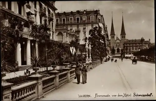 Ak Luzern Stadt Schweiz, Promenade vor dem Hotel Schweizerhof