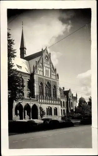 Ak Riga Lettland, Ortspartie mit Kirche