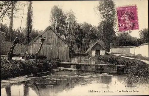 Ak Chateau Landon Seine et Marne, Les Bords du Fusin