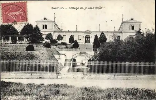 Ak Saumur Maine et Loire, Collège de jeunes filles