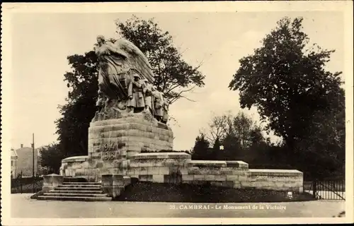 Ak Cambrai Nord, Le Monument de la Victoire