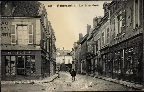 Ak Romorantin Lanthenay Loir et Cher, Rue Saint Martin, Au Bon Marche