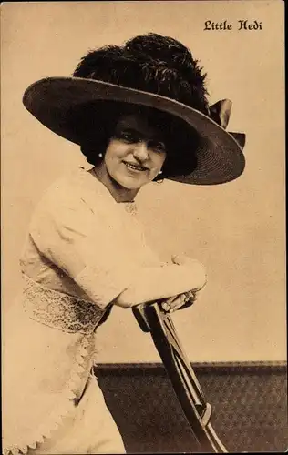 Ak Little Hedi, Portrait einer Frau mit Hut