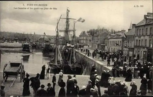 Ak Port en Bessin Calvados, Les bassins et les quais un jour de fête